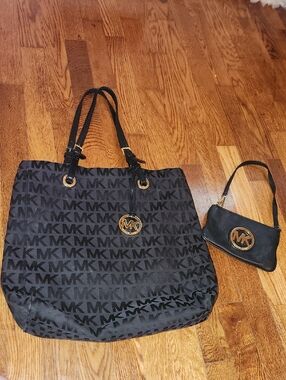Michael Kors Black MK Logo Tote with Matching Wristlet